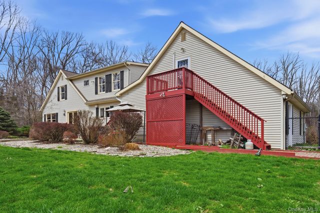 83 Onderdonk Road, Warwick, NY 10990