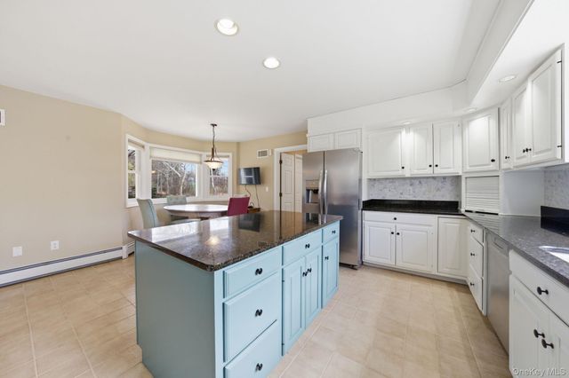 83 Onderdonk Road, Warwick, NY 10990