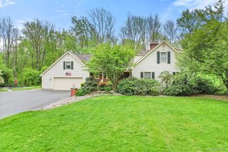 83 Onderdonk Road, Warwick, NY 10990