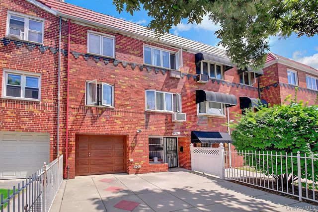3033 72nd Street, East Elmhurst, NY 11370