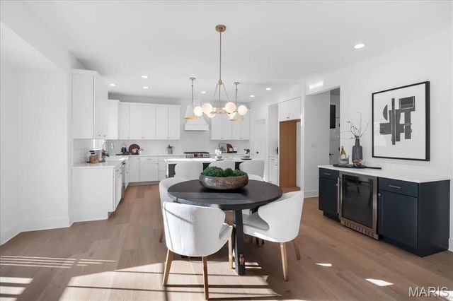 2904 Collier Avenue, Brentwood, MO 63144