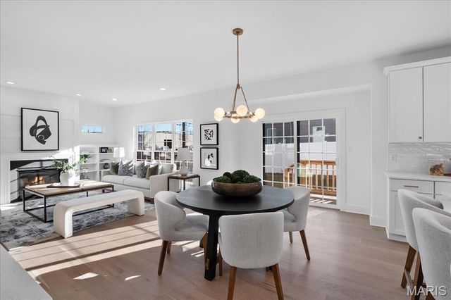 2904 Collier Avenue, Brentwood, MO 63144