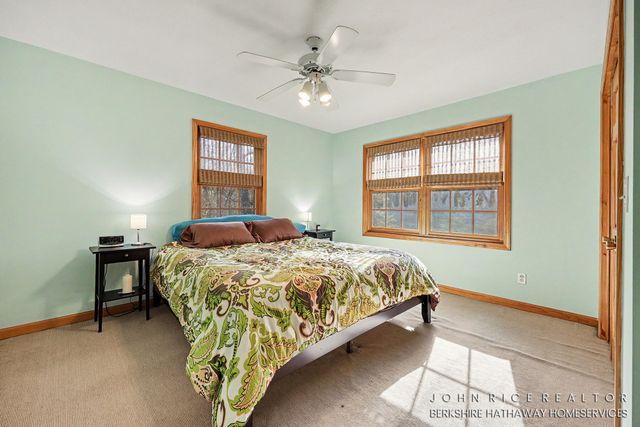 10690 Bennett Street SE, Lowell, MI 49331