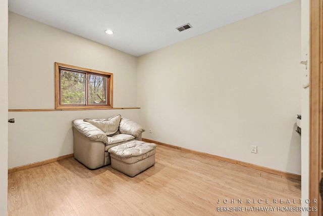 10690 Bennett Street SE, Lowell, MI 49331