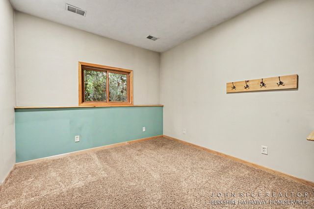 10690 Bennett Street SE, Lowell, MI 49331