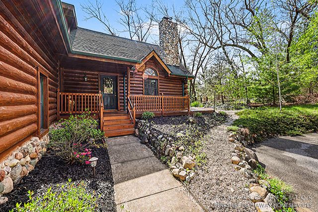 10690 Bennett Street SE, Lowell, MI 49331
