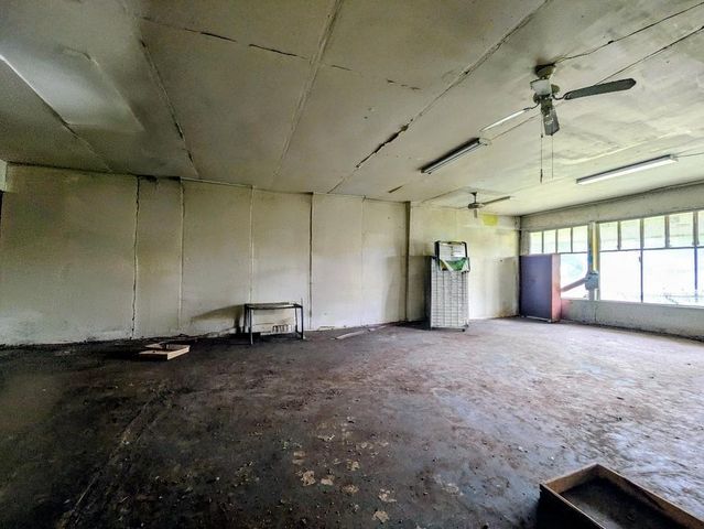 16649 Fm 770, Saratoga, TX 77585