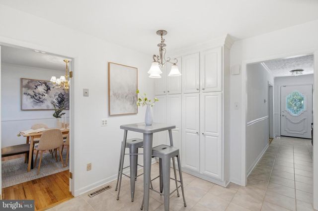 220 SOLWAY RD, Lutherville Timonium, MD 21093