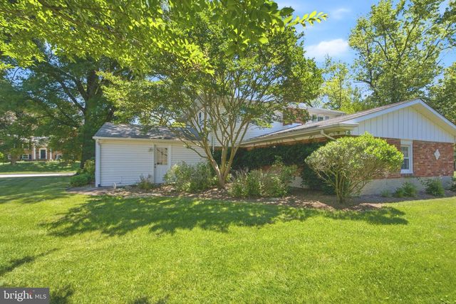 220 SOLWAY RD, Lutherville Timonium, MD 21093