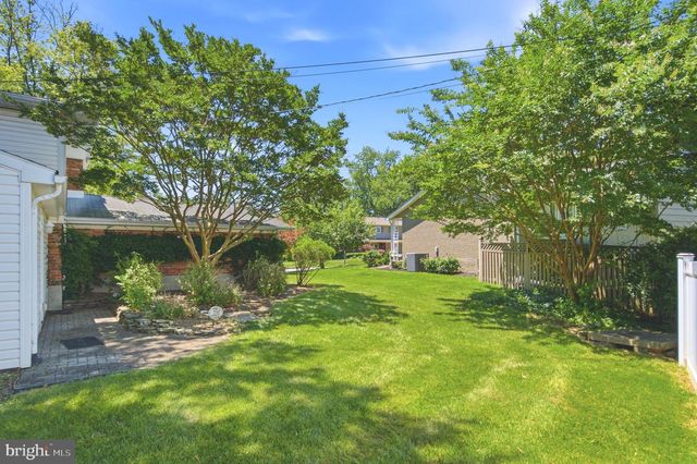220 SOLWAY RD, Lutherville Timonium, MD 21093
