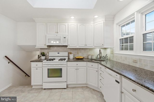220 SOLWAY RD, Lutherville Timonium, MD 21093