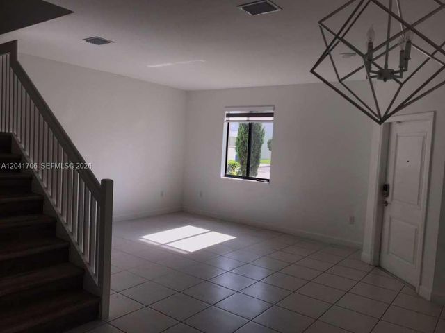 21018 NE 8th Avenue 21018, Miami, FL 33179