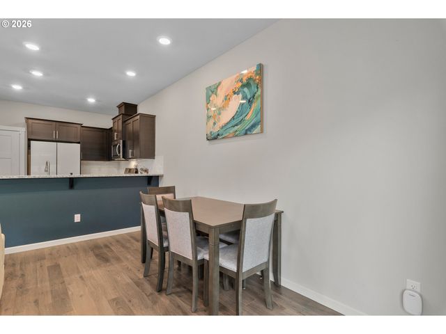 2401 S BROOKSIDE Pl, Ridgefield, WA 98642