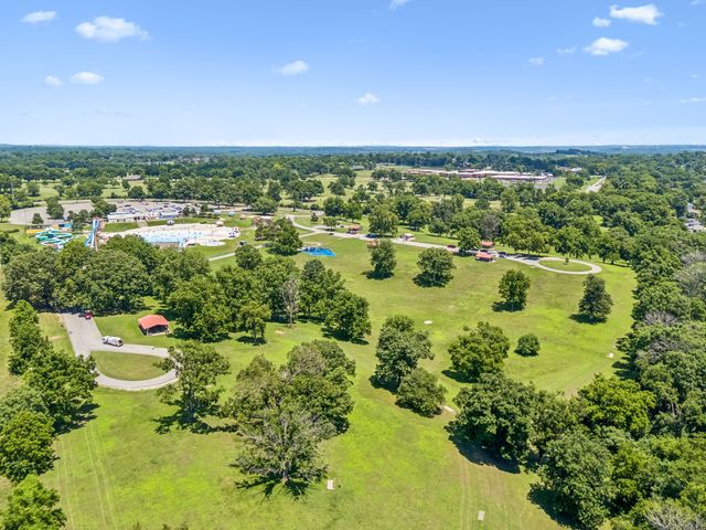 2632 Windemere Dr, Nashville, TN 37214