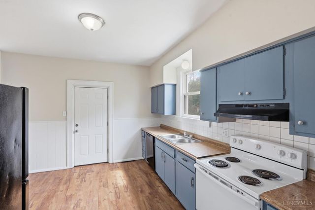 4345 Harding Avenue, Cheviot, OH 45211