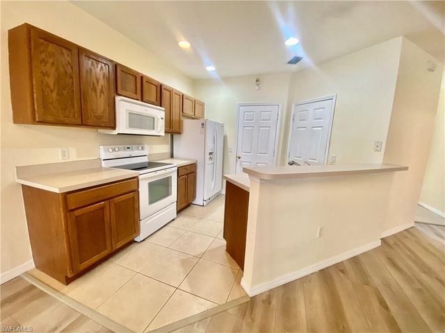 16198 Via Solera CIR 102, Fort Myers, FL 33908