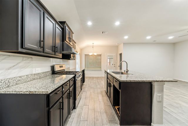 9717 Snowbell Lane, Fort Worth, TX 76036