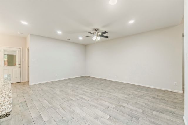 9717 Snowbell Lane, Fort Worth, TX 76036