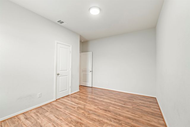 9717 Snowbell Lane, Fort Worth, TX 76036