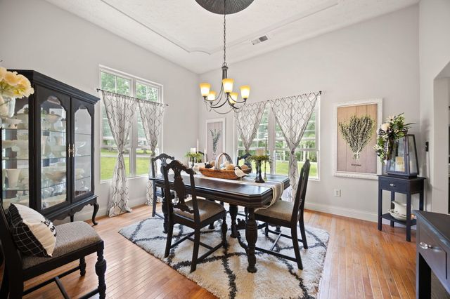 398 Carriage Lane, Jamestown, KY 42629