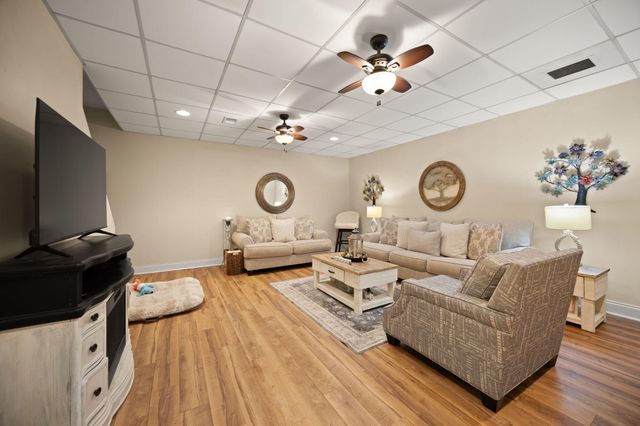 398 Carriage Lane, Jamestown, KY 42629