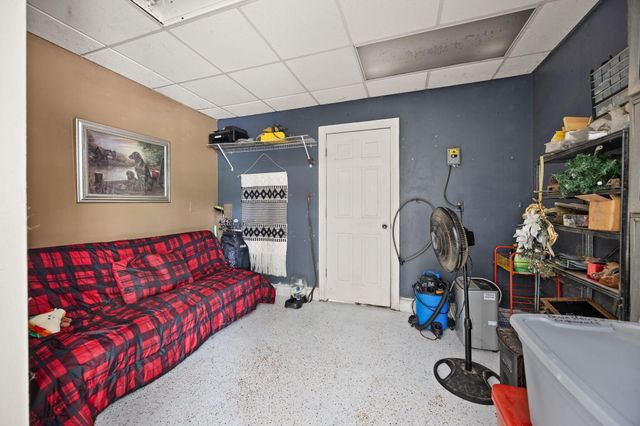 398 Carriage Lane, Jamestown, KY 42629