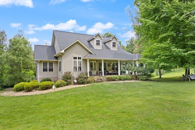 398 Carriage Lane, Jamestown, KY 42629