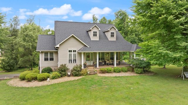 398 Carriage Lane, Jamestown, KY 42629