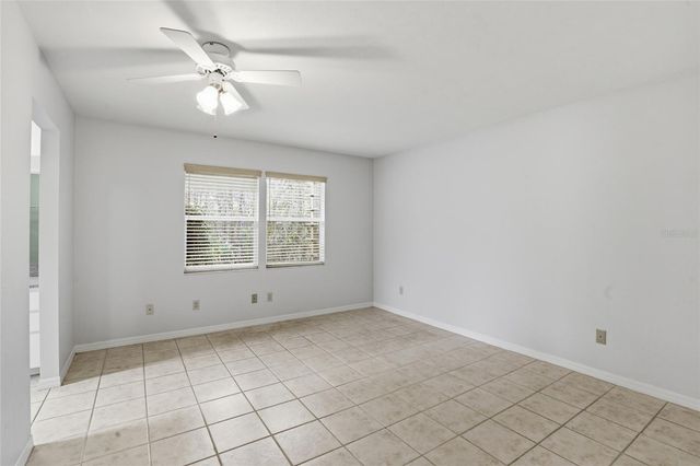 8546 NW 37TH TERRACE, Gainesville, FL 32653