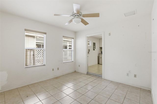 8546 NW 37TH TERRACE, Gainesville, FL 32653