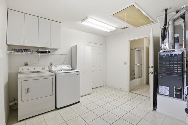 8546 NW 37TH TERRACE, Gainesville, FL 32653