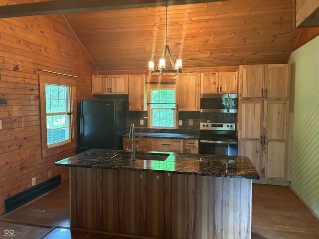 7680 Beech Tree Road, Nineveh, IN 46164