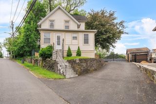 1219 Maple Avenue, Peekskill, NY 10566