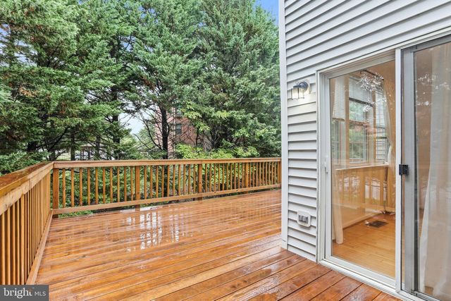 20 CASTLE GARDEN CT, Olney, MD 20832