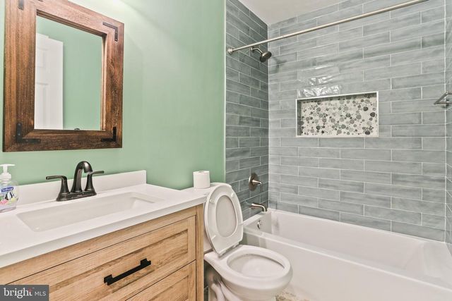 20 CASTLE GARDEN CT, Olney, MD 20832