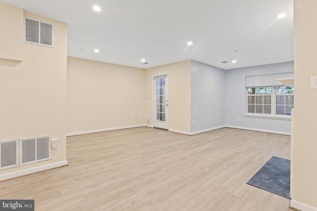 20 CASTLE GARDEN CT, Olney, MD 20832