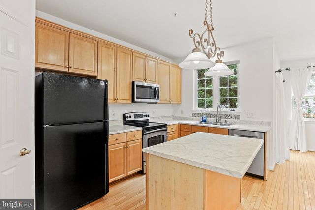 20 CASTLE GARDEN CT, Olney, MD 20832