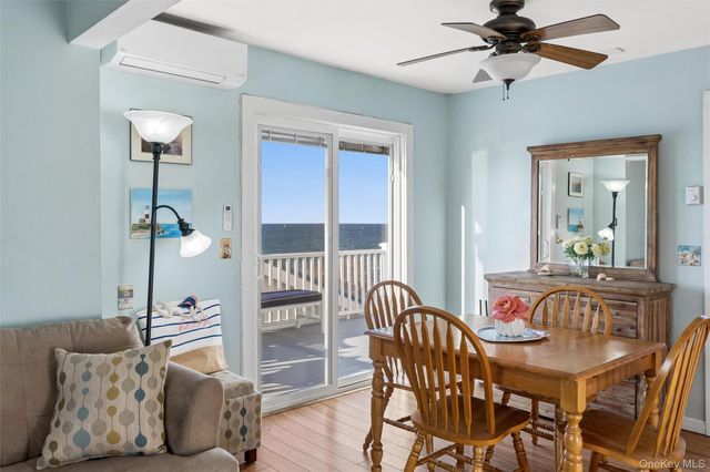 6 Soundview Drive North deck, Montauk, NY 11954