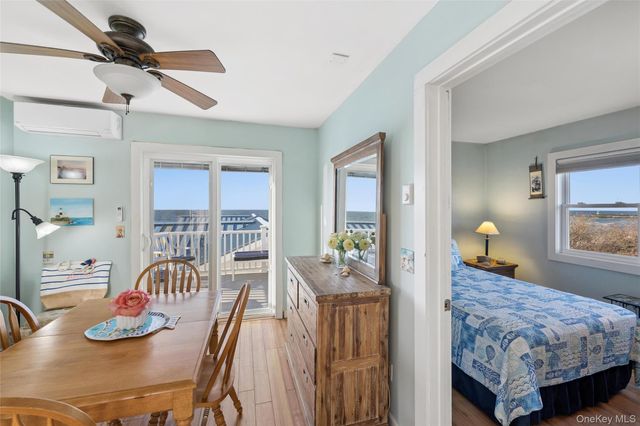 6 Soundview Drive North deck, Montauk, NY 11954