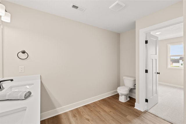 6514 NE Kendall Avenue, Pleasant Hill, IA 50327