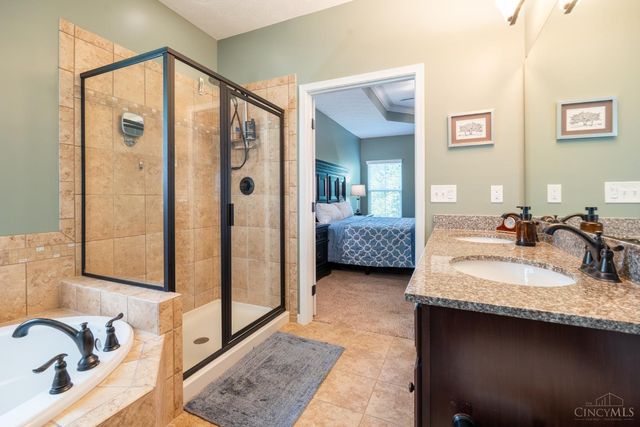 5267 Venetian Way, Hamilton Twp, OH 45152