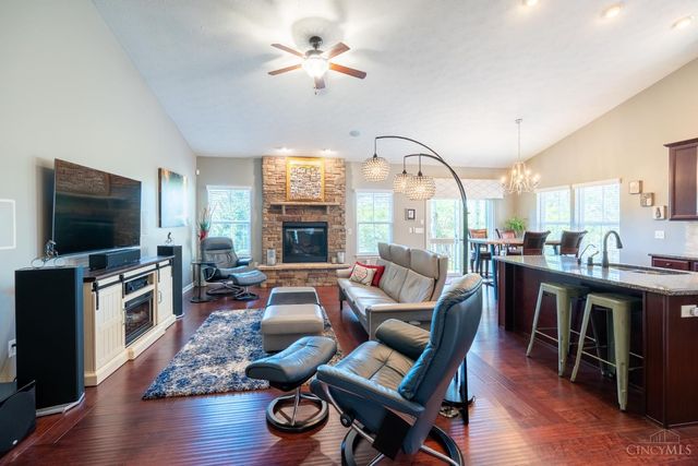 5267 Venetian Way, Hamilton Twp, OH 45152