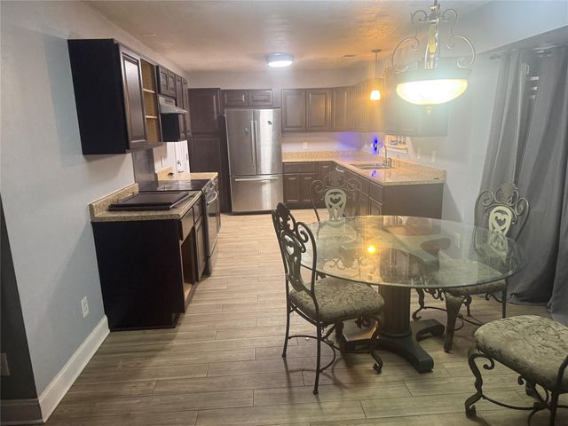 10927 Arendale Street, Houston, TX 77075