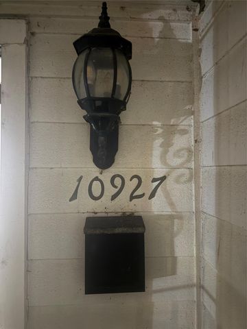 10927 Arendale Street, Houston, TX 77075