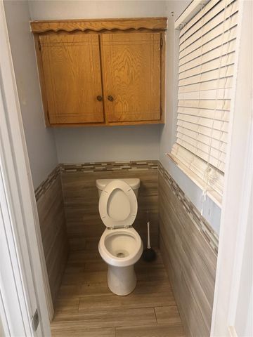 10927 Arendale Street, Houston, TX 77075