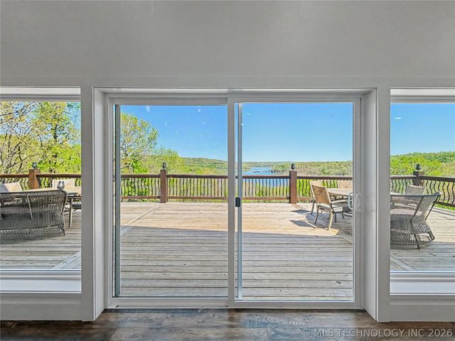 17884 W Running Springs Road, Park Hill, OK 74451