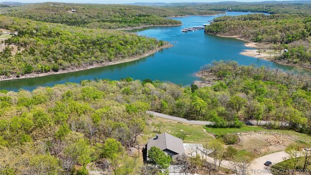 17884 W Running Springs Road, Park Hill, OK 74451
