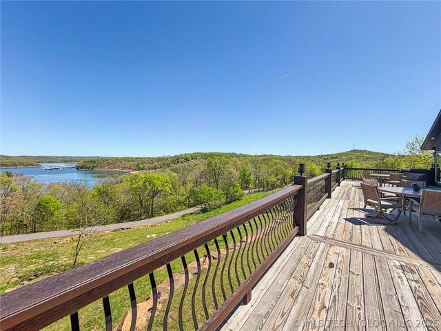 17884 W Running Springs Road, Park Hill, OK 74451