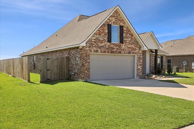 615 Cottonwood, Orange, TX 77630