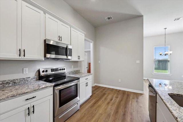 615 Cottonwood, Orange, TX 77630